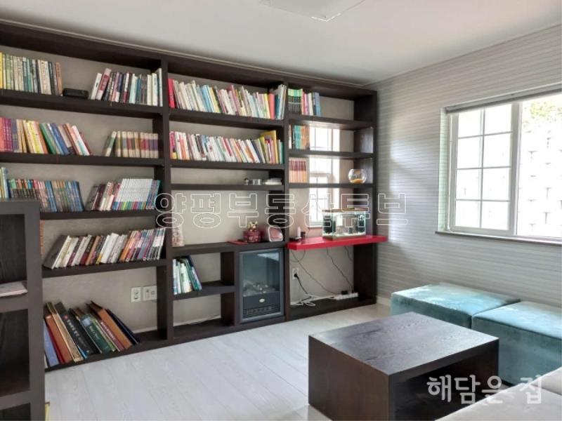 남향 열린 산세조망권의 전원주택!전원주택라이프 표지로 사용된 조용하고 한적한 입지!_16