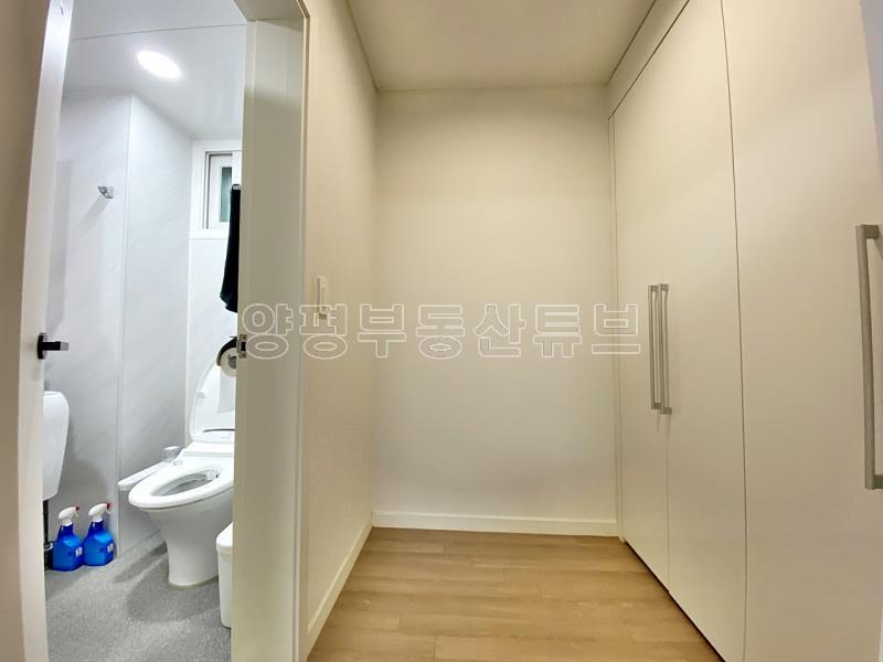 탁트인 전망에 양평시내가  한눈에 내려다  백운봉 자락에 있는 전원주택_10