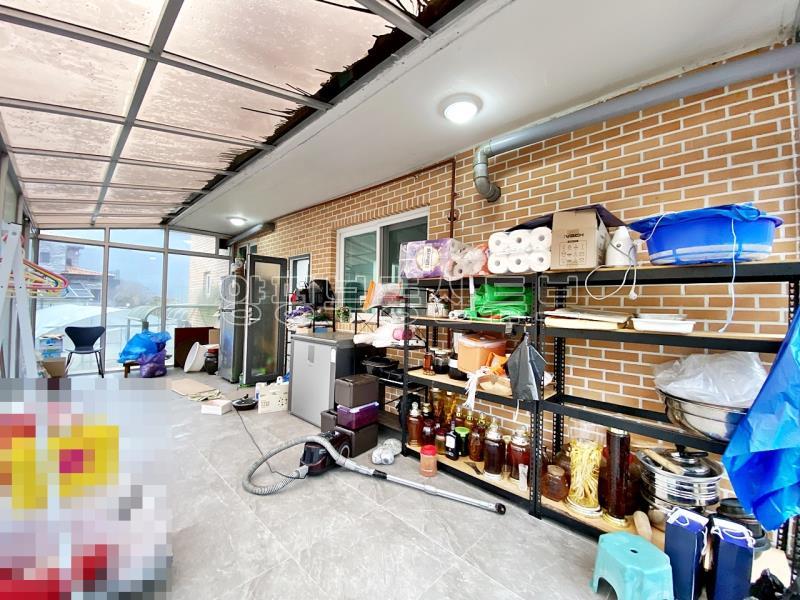 탁트인 전망에 양평시내가  한눈에 내려다  백운봉 자락에 있는 전원주택_14