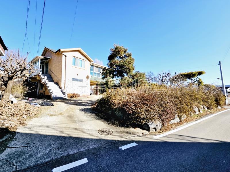 남한강의 풍경이 한 눈에 들어오는 가격대비 훌륭한 전원주택_17