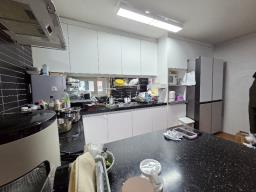 2차선 도로 접근성 좋은 평지의 단지 조성 되어 있는 전원주택 전세_썸네일_5