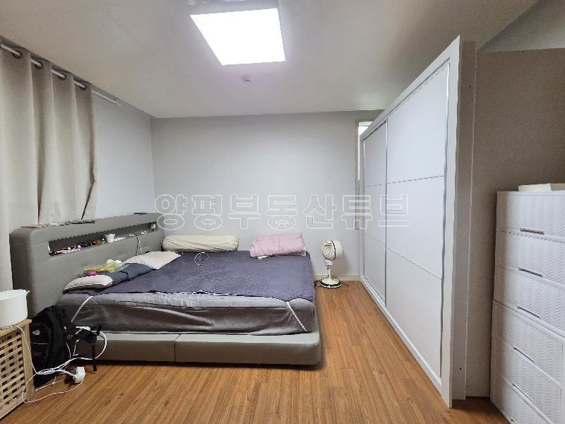 2차선 도로 접근성 좋은 평지의 단지 조성 되어 있는 전원주택 전세_7