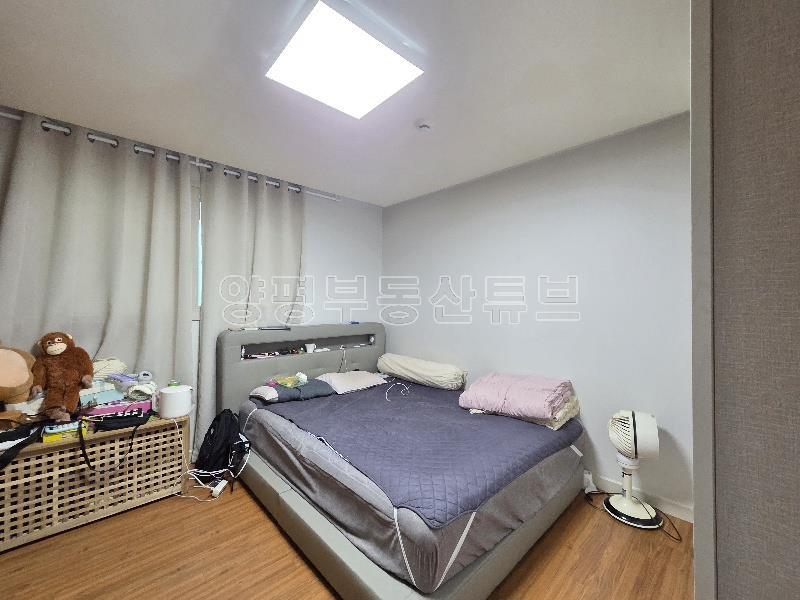 2차선 도로 접근성 좋은 평지의 단지 조성 되어 있는 전원주택 전세_8