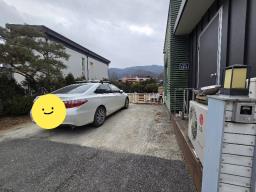 2차선 도로 접근성 좋은 평지의 단지 조성 되어 있는 전원주택 전세_썸네일_21