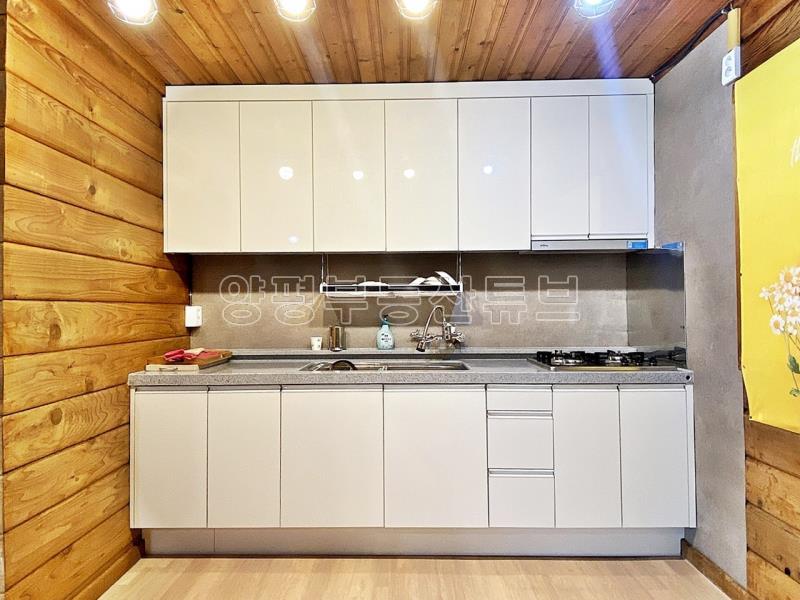 조용한 숲세권  2종근생  일반음식점 허가 남동향으로 햇살 좋은 계획관리지역내 전원주택_4