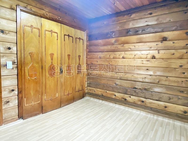 조용한 숲세권  2종근생  일반음식점 허가 남동향으로 햇살 좋은 계획관리지역내 전원주택_8