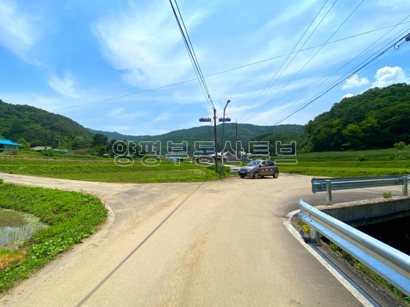 전수저수지 인근 산아래 한적한 곳에 있는 계획관리지역내 600평대 토지_5