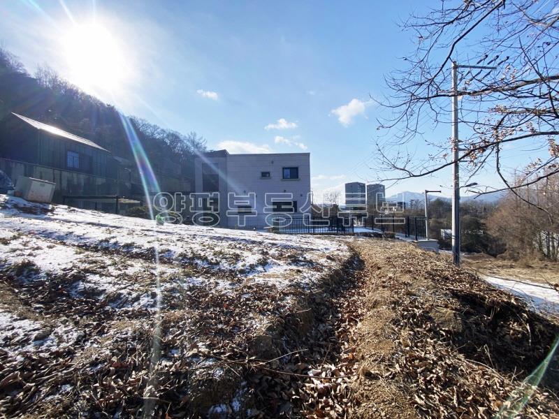 남한강을 바라볼 수 있으며, 2차선 도로 접근성 좋은 대지 277평 매매_10