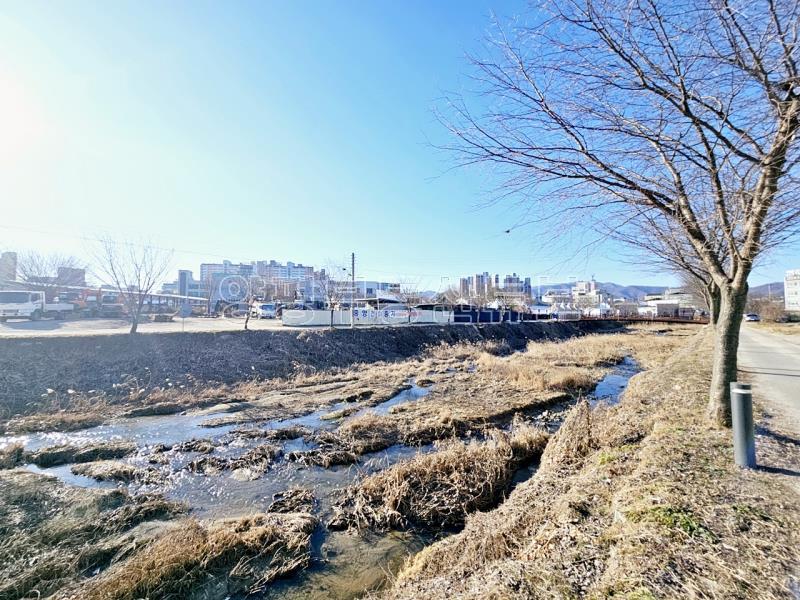 국유지 토지 접해 있는 도시지역 자연녹지내 넓은 땅_15